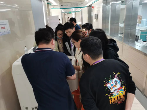 凯发一触即发携切片机精彩亮相2024年广东省医学会冰冻切片技术培训班